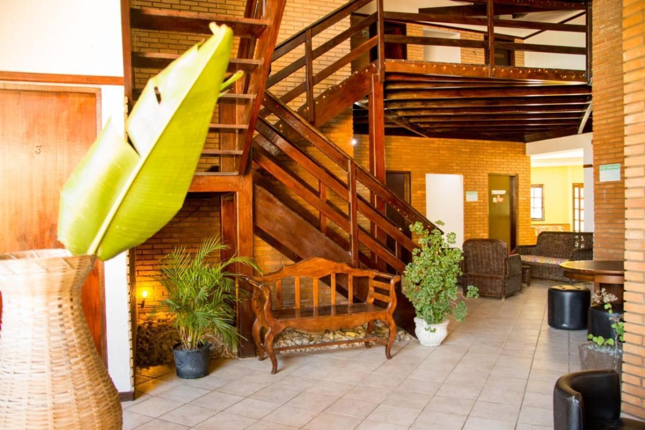 Pousada Galorezzi - Praia Do Frances Marechal Deodoro Exterior photo